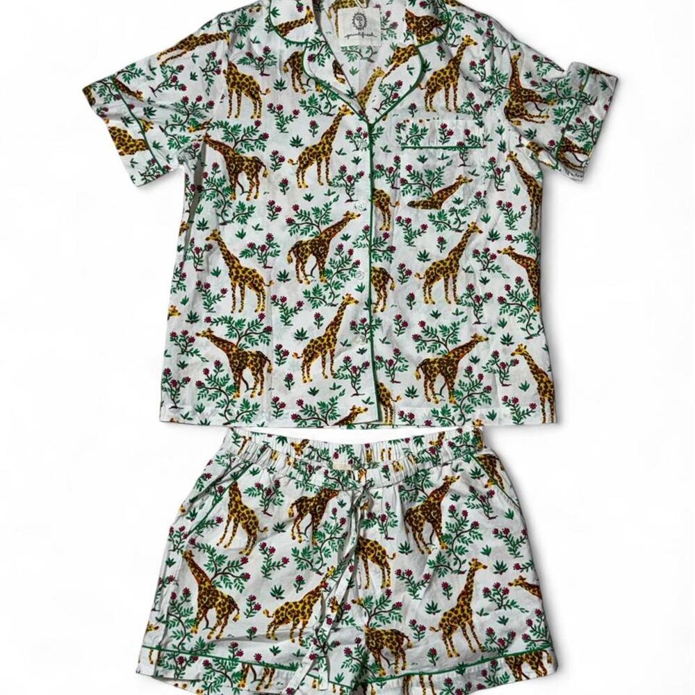 Womens printfresh grazing giraffes organic cotton